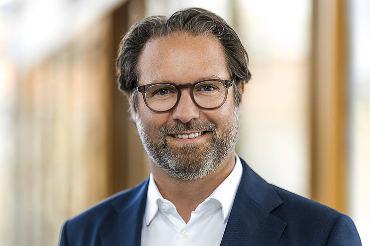 Dr. Mathias Finke