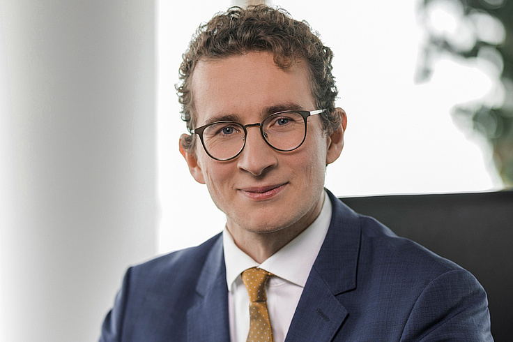 Dr Tim Schütz