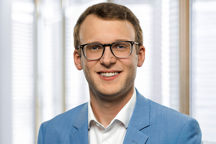 Dr Oliver Pieper