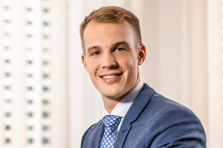 Dr. Marvin Schippers